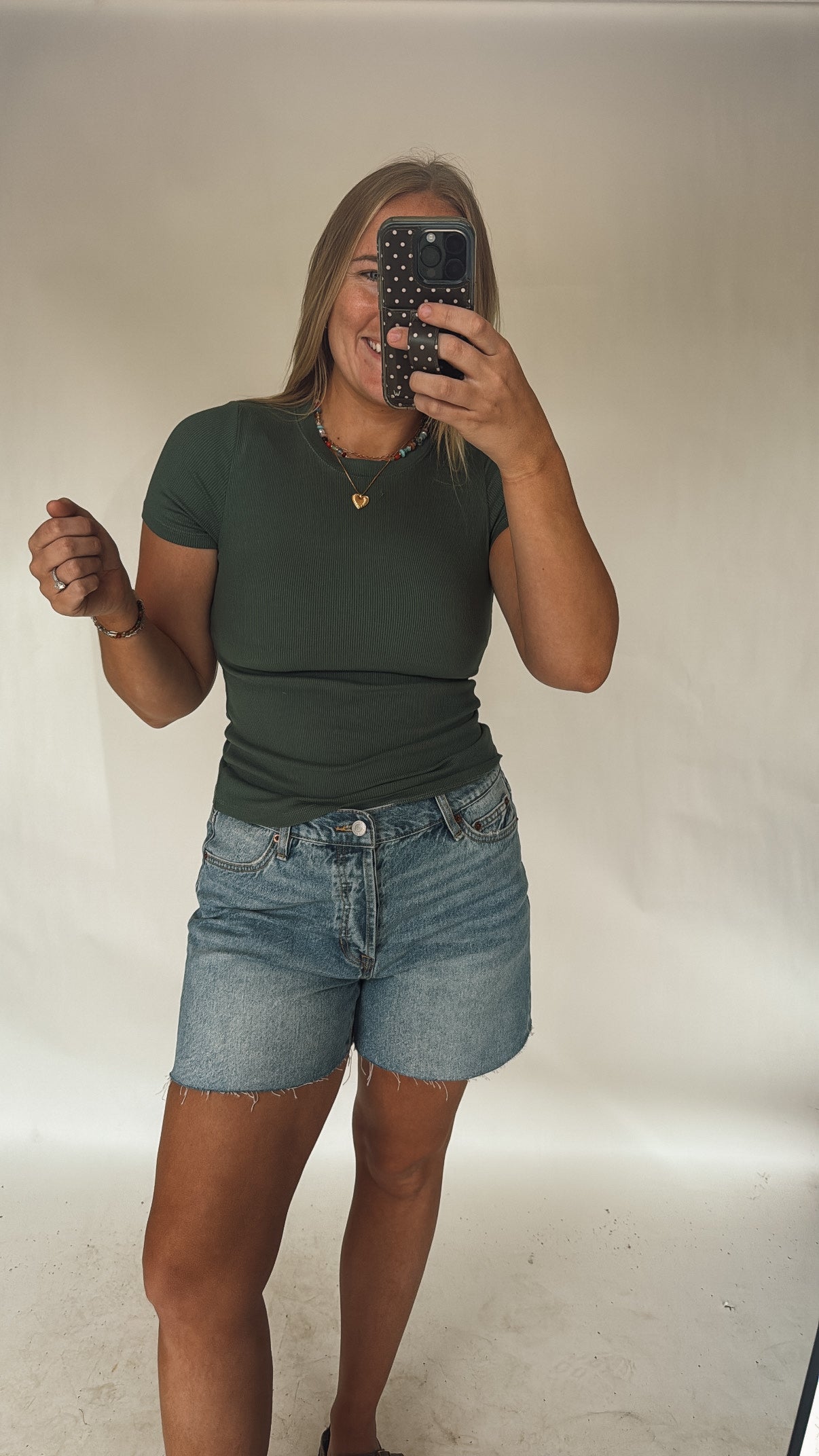 Essential Tee - Pine