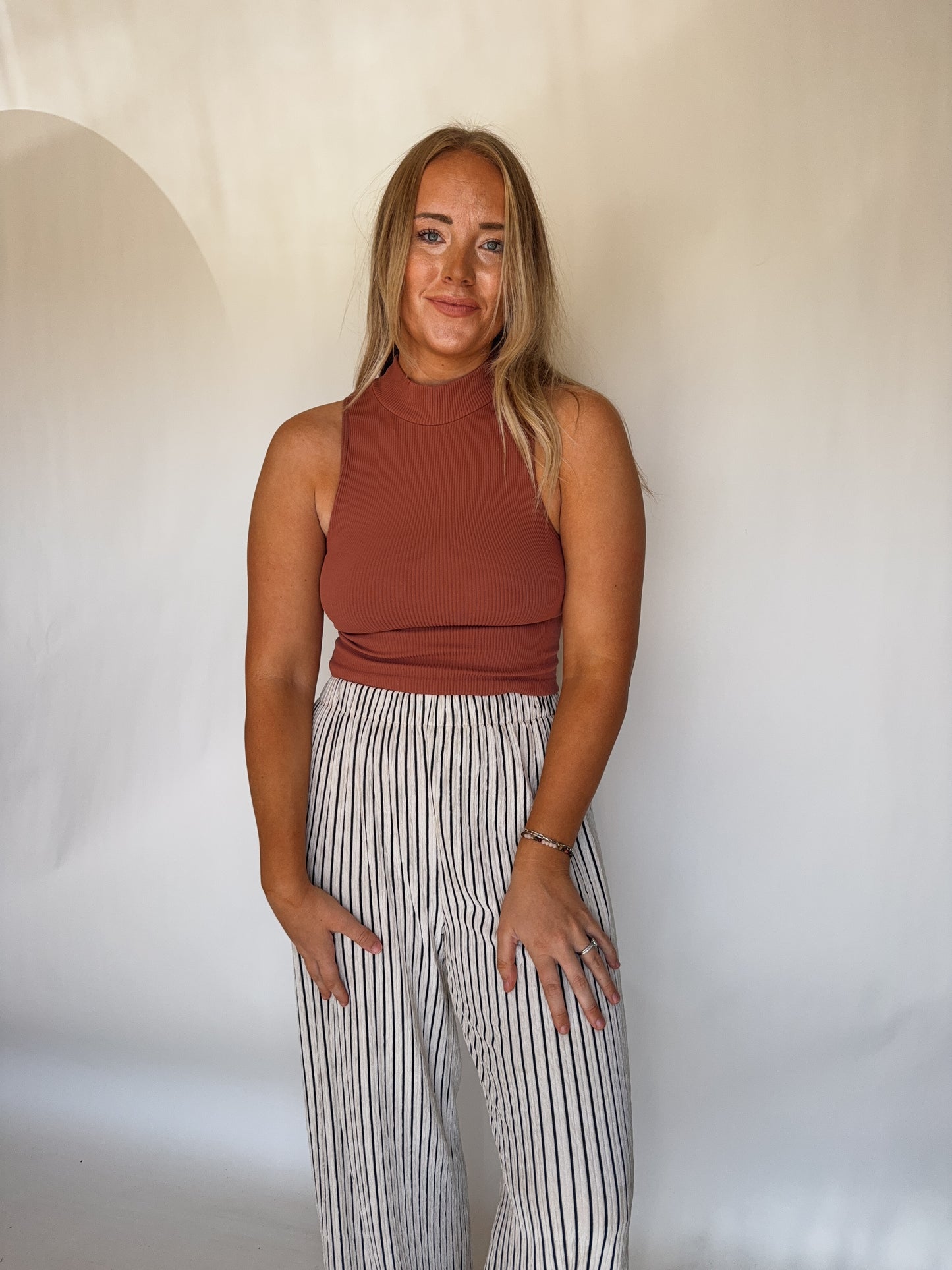 Benton Basic Top