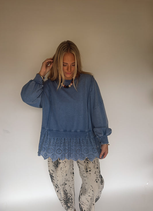 Jaylee Pullover